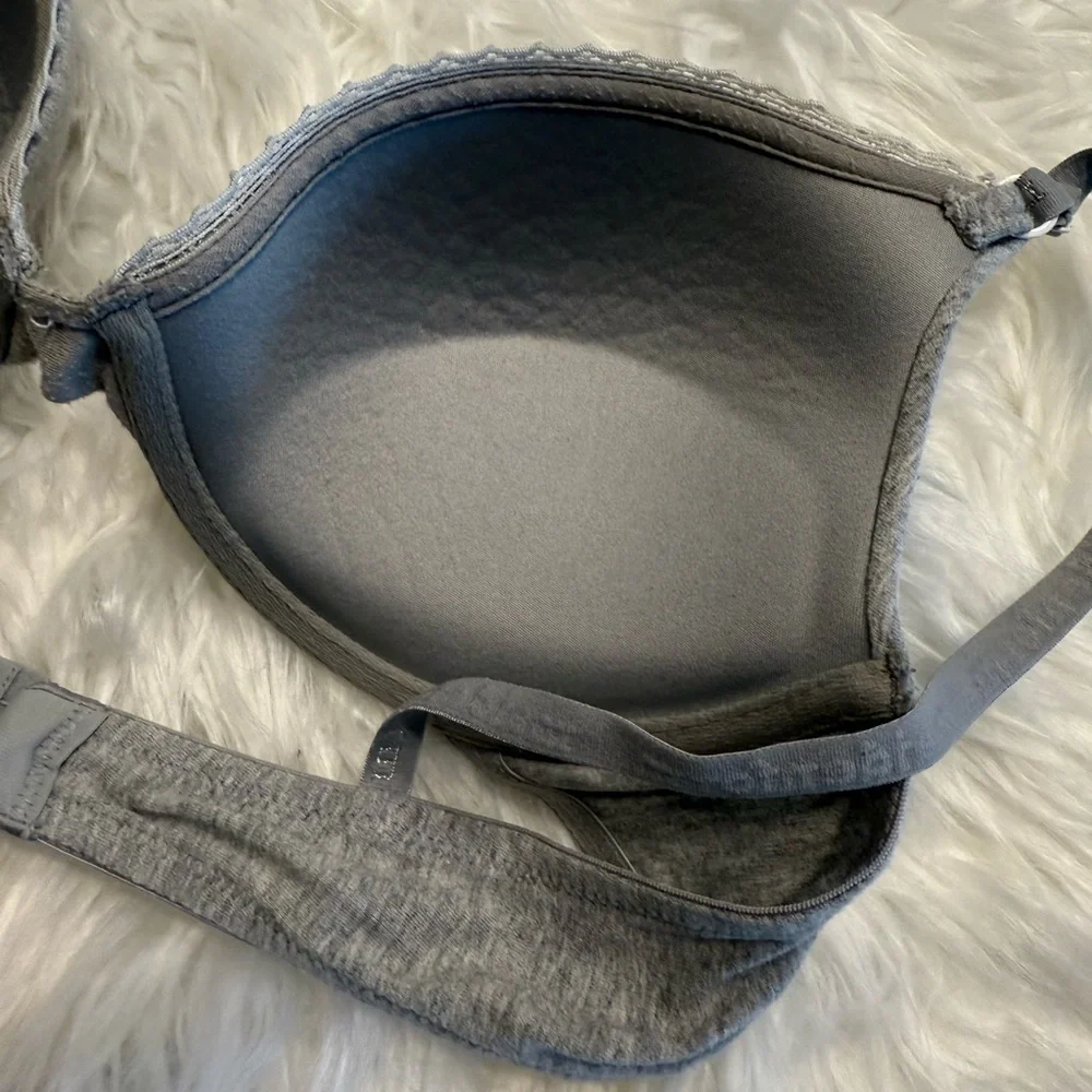 Maidenform | 36B Heather Gray Cotton Push-Up Bra With Underwire and Cute Accents